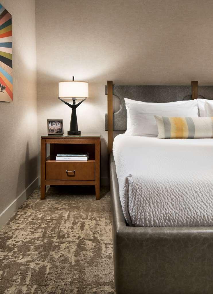 Hotel Tempe Mission Palms- Destination Fee Includes Parking Pokoj fotografie