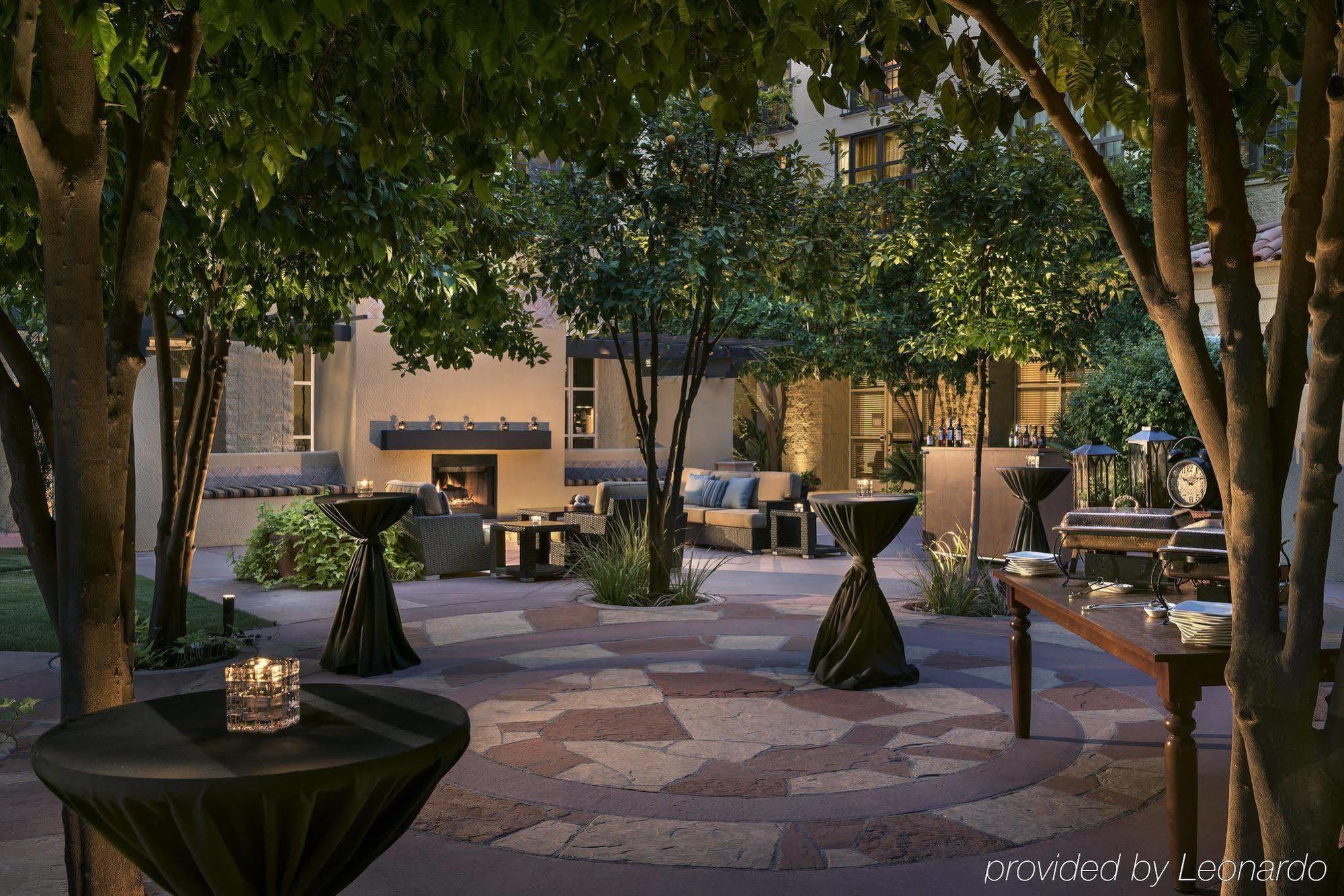 Hotel Tempe Mission Palms- Destination Fee Includes Parking Exteriér fotografie